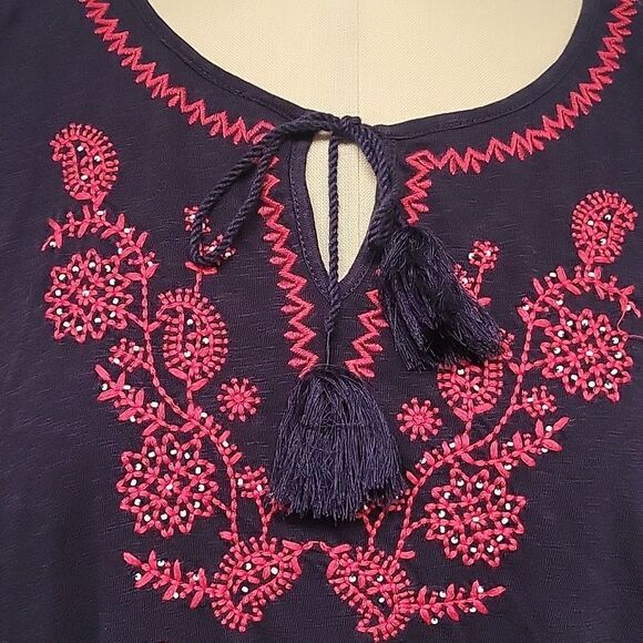 Talbots Navy Blouse with Red Embroidery, Size 3X - Picture 2 of 4